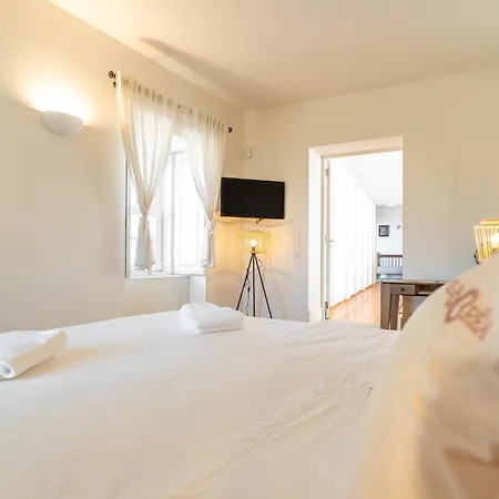 Turismo Habitacao Casa Da Brea Country house *